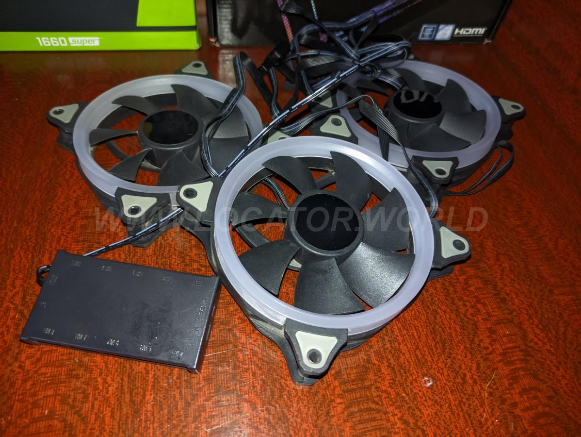 3 RGB вентилятора и разветвитель. - купить на сайте объявлений Армавир онлайн