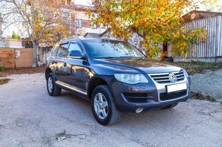 Прокат аренда авто-внедорожник Volkswagen Touareg  Армавир