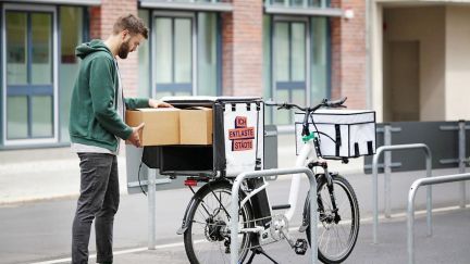 Курьер, велокурьер  - купить на сайте объявлений Краснодар онлайн