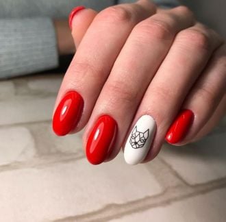 Маникюр с покрытием  Армавир