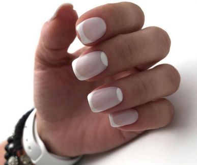 Маникюр дизайн лунки  Армавир