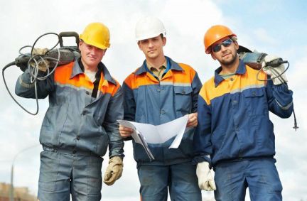 Разнорабочие.Демонтаж.Спил деревьев.Вывоз мусора  Армавир