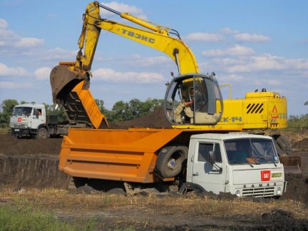 Услуги экскаватора  Армавир