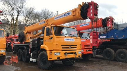 Услуги автокрана 6х6 25тн.,33м.,35тн.49м  - купить на сайте объявлений Афипский онлайн