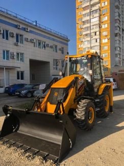 Услуги экскаватора погрузчика с водителем  - купить на сайте объявлений Новороссийск онлайн