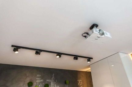 Натяжные потолки  Армавир