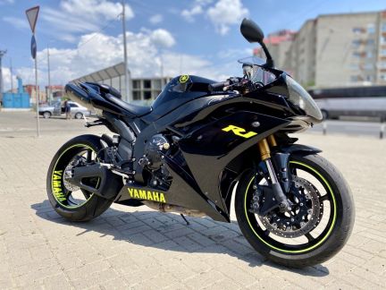 Yamaha R1 2009 год  - купить на сайте объявлений Армавир онлайн