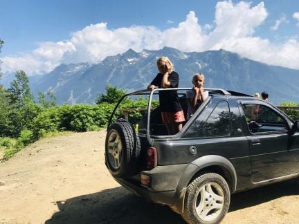 Аренда Прокат авто Сочи Land Rover  Армавир