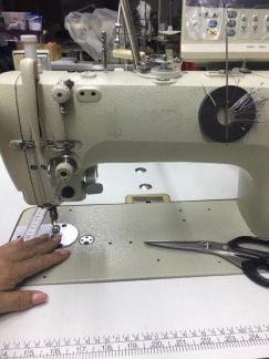 Требуются швеи и закройщик  - купить на сайте объявлений Краснодар онлайн