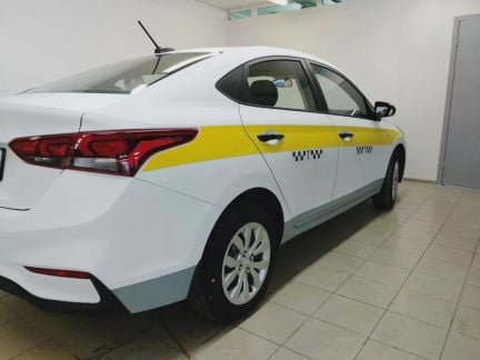 Водитель такси  - купить на сайте объявлений Краснодар онлайн