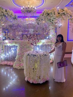 Ведущая  Армавир