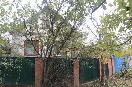 Дом 50м кв. на участке 3 сот.  Армавир