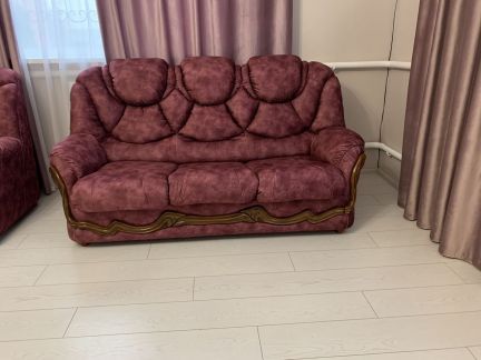 Перетяжка ремонт мягкой мебели  Армавир