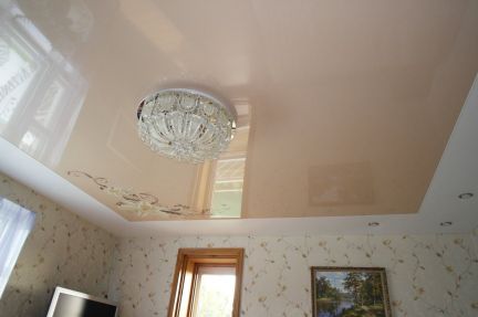 Натяжные потолки  Армавир