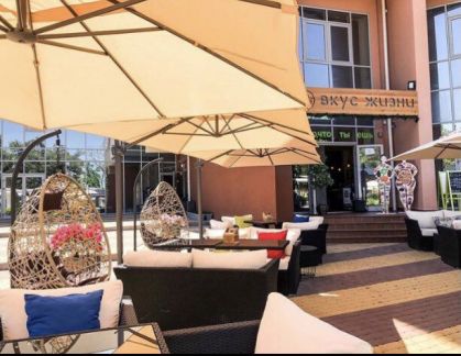 Бармен-официант  - купить на сайте объявлений Геленджик онлайн