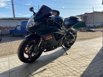 Suzuki GSX-R600 07год  - купить на сайте объявлений Армавир онлайн