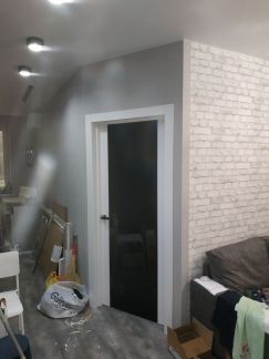 Установка межкомнатных дверей  Армавир