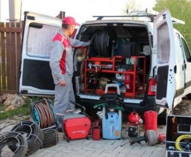 Прочистка канализации устранение засоров сантехник  Армавир