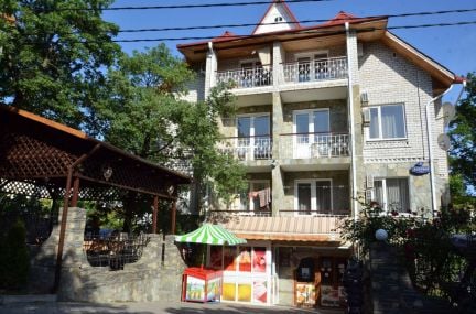 Горничная  - купить на сайте объявлений Геленджик онлайн