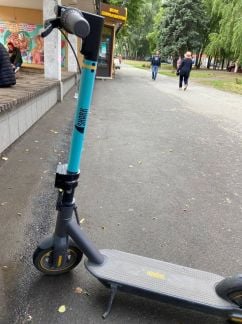 Промоутер на шеринг самокатов  - купить на сайте объявлений Сочи онлайн