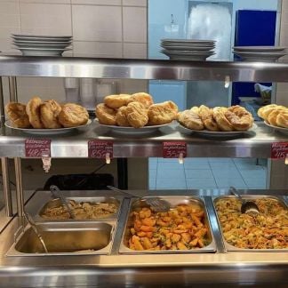 Повар пекарь  - купить на сайте объявлений Краснодар онлайн