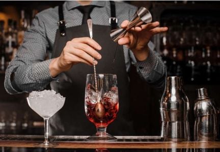 Бармен  - купить на сайте объявлений Краснодар онлайн