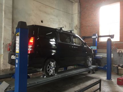 Услуги 3D Сход развала для легковых автомобилей  Армавир