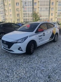 Автомобили в аренду  Армавир