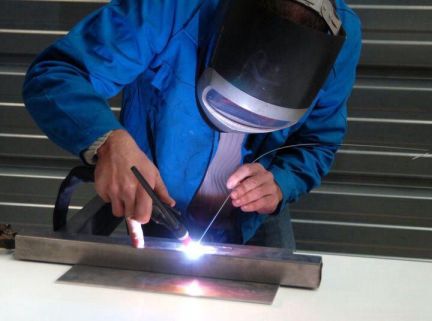 Сварщик  - купить на сайте объявлений Краснодар онлайн