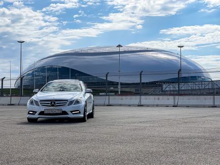Аренда Mercedes-Benz E-coupe  Армавир