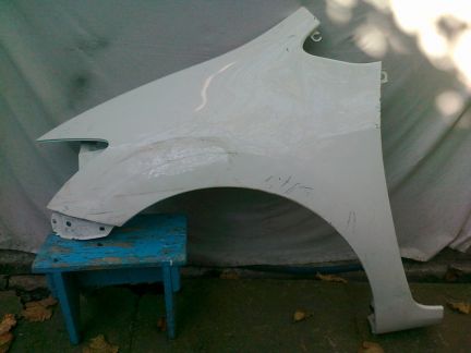 Крыло переднее левое Тойота Аурис (Е15) 2010-2012  - купить на сайте объявлений Армавир онлайн