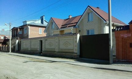 Дом 180 м кв. на участке 10 сот.  - купить на сайте объявлений Армавир онлайн