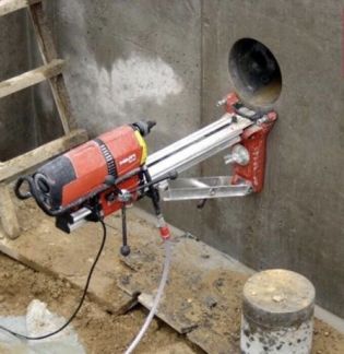 Алмазное бурение отверстий, резка проёмов, демонта  Армавир