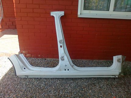 Порог стойка рено логан 1  - купить на сайте объявлений Армавир онлайн