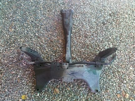 Подрамник двигателя nissan Almera classic  Армавир