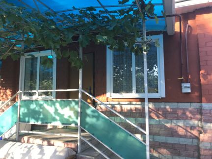 Дом 50 м? на участке 5 сот.  - купить на сайте объявлений Армавир онлайн