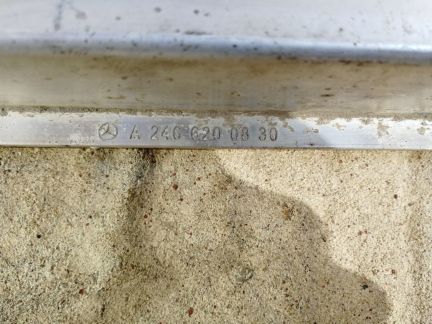 Крепление радиатора низ мерседес CLA  - купить на сайте объявлений Армавир онлайн