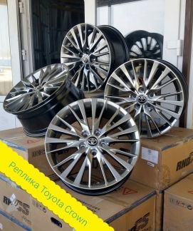 Шикарные R18, Toyota Crown, реплика  Армавир
