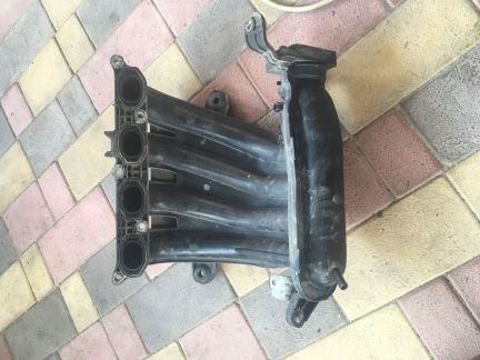 Впускной коллектор Ниссан Тиида  Армавир