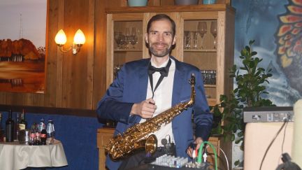 Саксофонист на праздник  Армавир