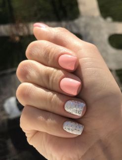 Наращивание ногтей, окрашивание бровей  - купить на сайте объявлений Армавир онлайн