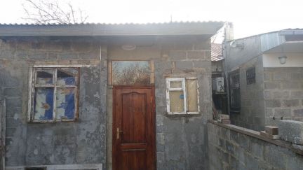 Дом 40 м кв. на участке 4 сот.  - купить на сайте объявлений Армавир онлайн