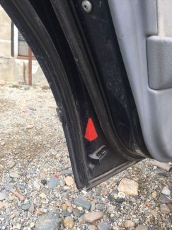 Дверь задняя левая BMW-e39  Армавир