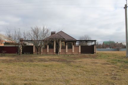 Дом 110 м кв. на участке 6 сот.  - купить на сайте объявлений Армавир онлайн