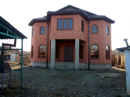 Дом 210 м кв. на участке 7 сот.  - купить на сайте объявлений Армавир онлайн