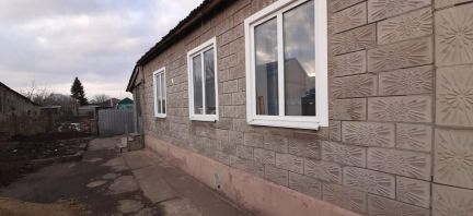 Дом 65 м кв. на участке 6.5 сот.  Армавир