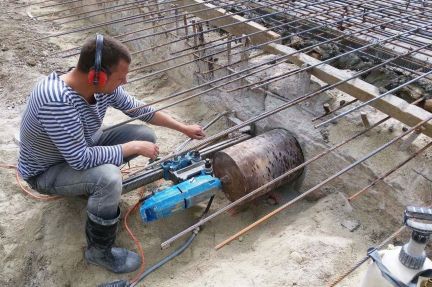 Алмазное сверление / бурение отверстий  Армавир