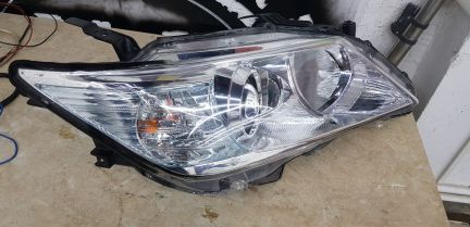 Фара Camry 50 правая ксенон целая  - купить на сайте объявлений Армавир онлайн