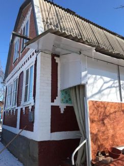 Дом 52 м кв. на участке 5 сот.  Армавир