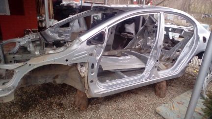 Лонжерон порог хонда цивик 4д  Армавир